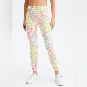 Define PowerHold® High-Waisted 7/8 Legging